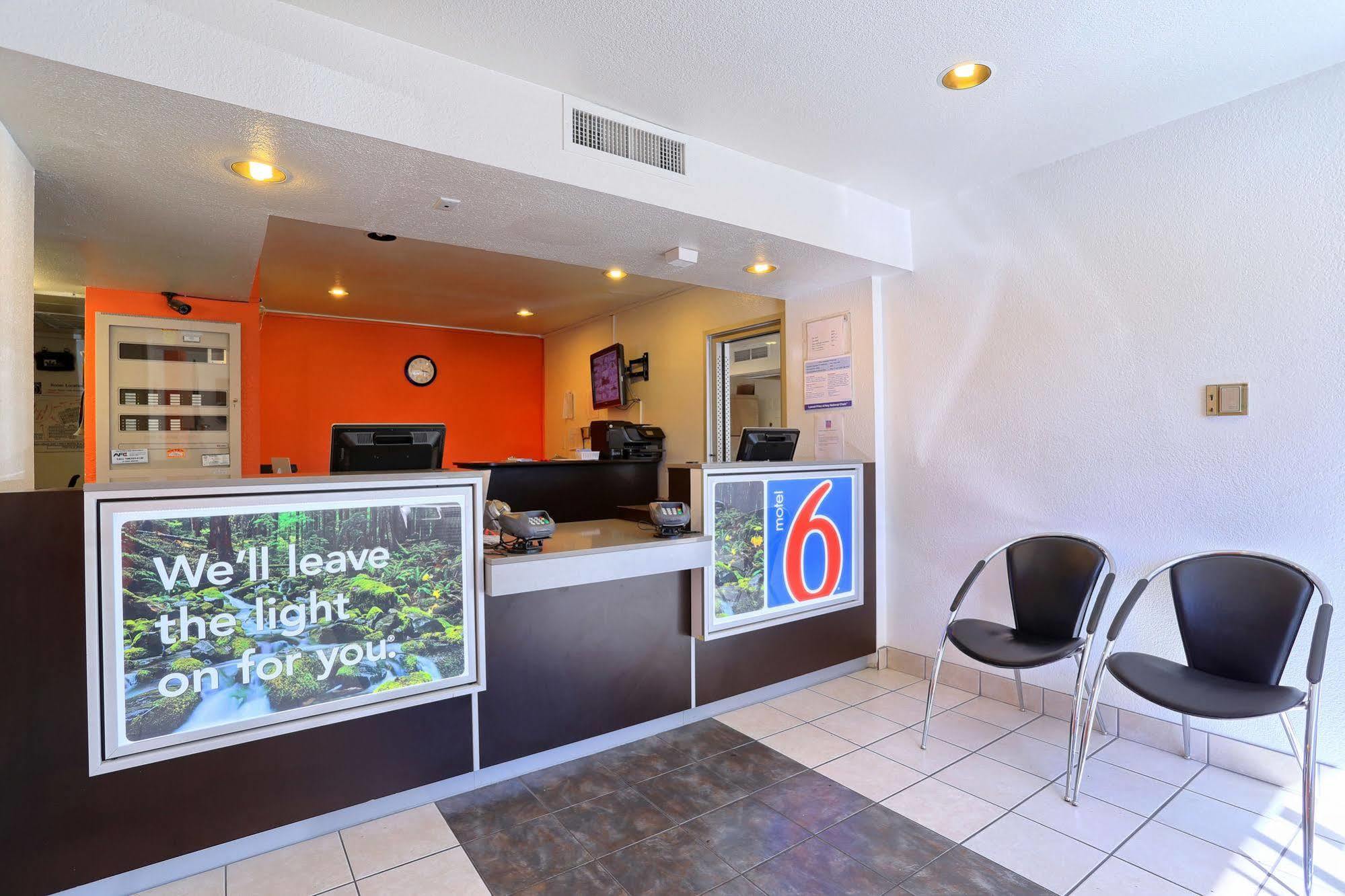 Motel 6-Pittsburg, Ca ภายนอก รูปภาพ