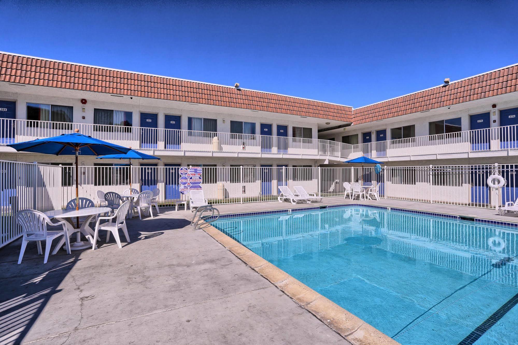 Motel 6-Pittsburg, Ca ภายนอก รูปภาพ