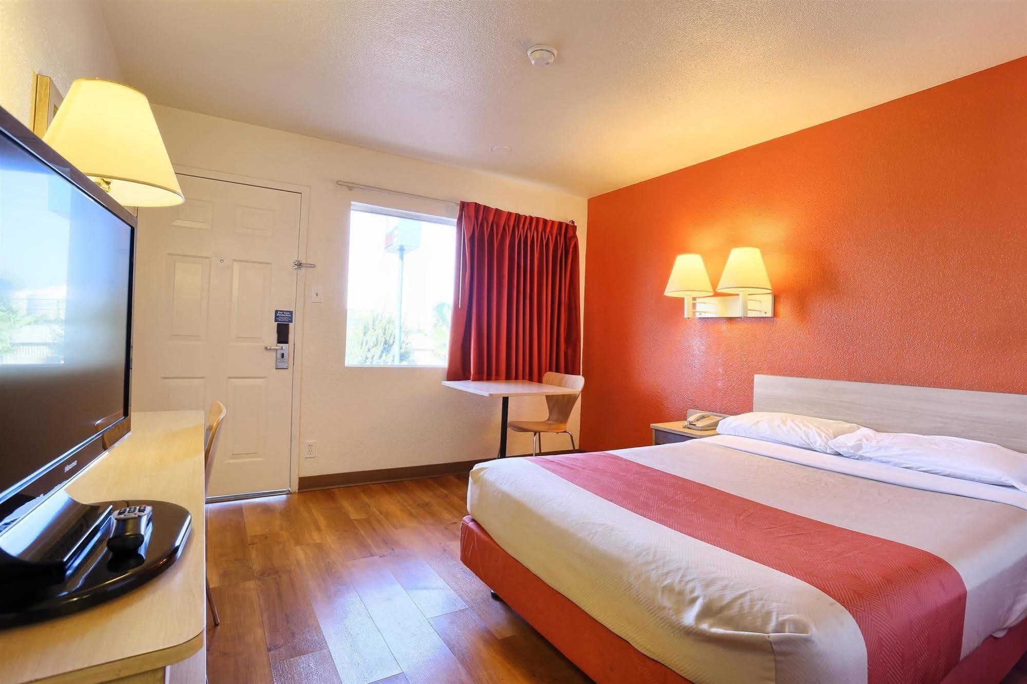 Motel 6-Pittsburg, Ca ภายนอก รูปภาพ